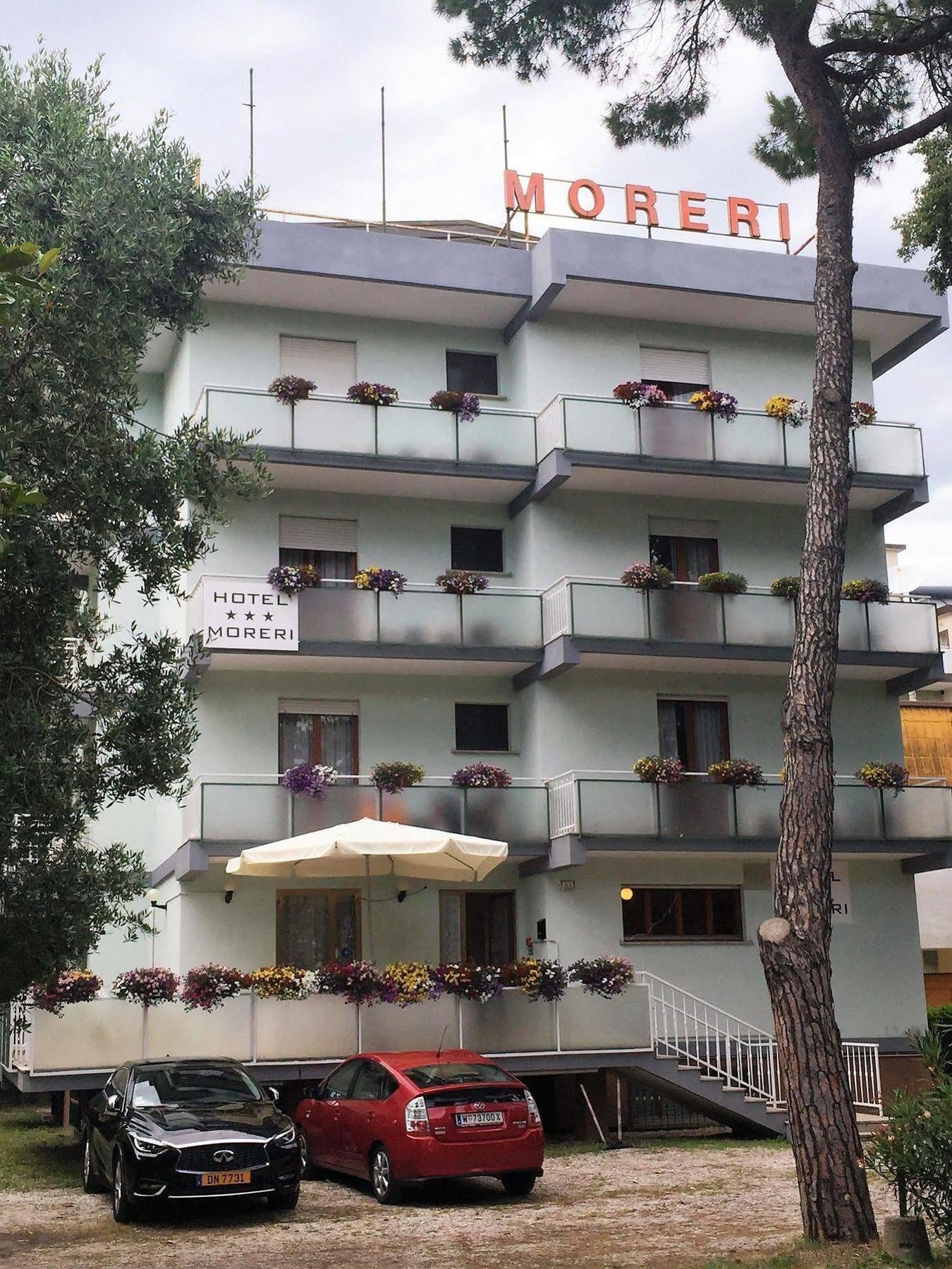 Hotel Moreri Grado Exteriör bild