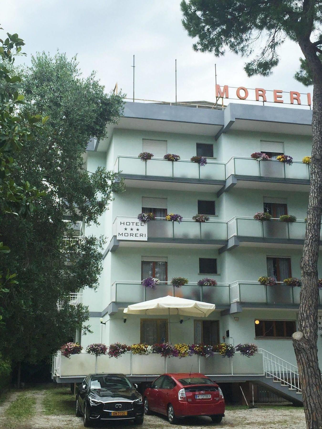 Hotel Moreri Grado Exteriör bild